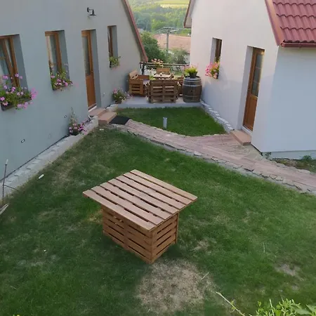 Vendégház Vinarstvi Lintner Tvorihraz